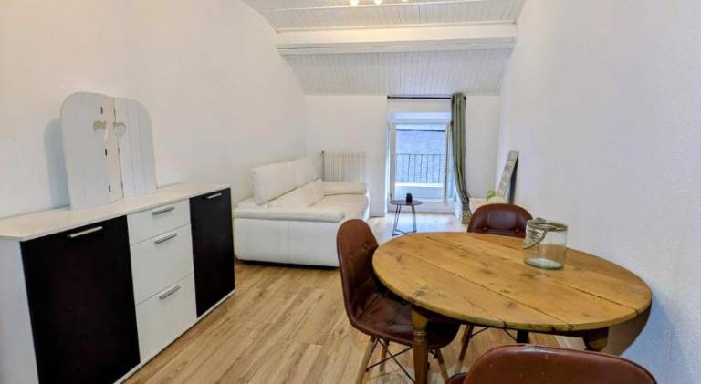 Rental apartment with terrace — photo 3