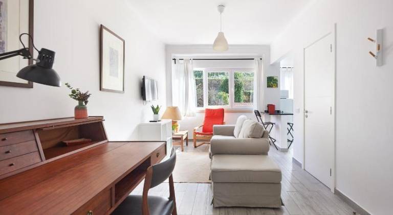 Apartment with yard | Perfect for remote work — photo 2