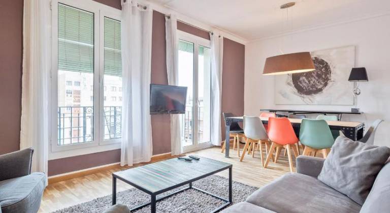 Lovely apartment | Close to La Boqueria | Dogs allowed in Barcelona