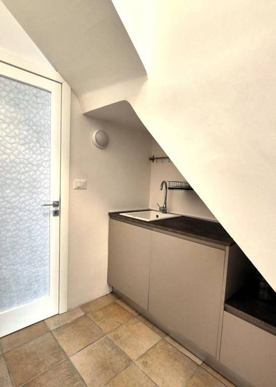 Rental apartment with patio | City view — photo 5