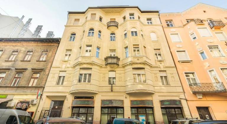 Fully equipped rental apartment | Close to Dohány Street Synagogue | Perfect for remote work | Pets allowed — photo 3