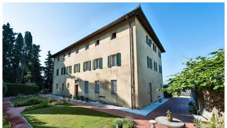 Family-oriented ample villa with grill, jacuzzi & private pool | Pet-friendly — photo 4