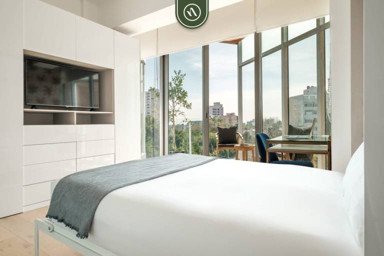 New 1BR Condo in Front of Cibeles Roma Condesa