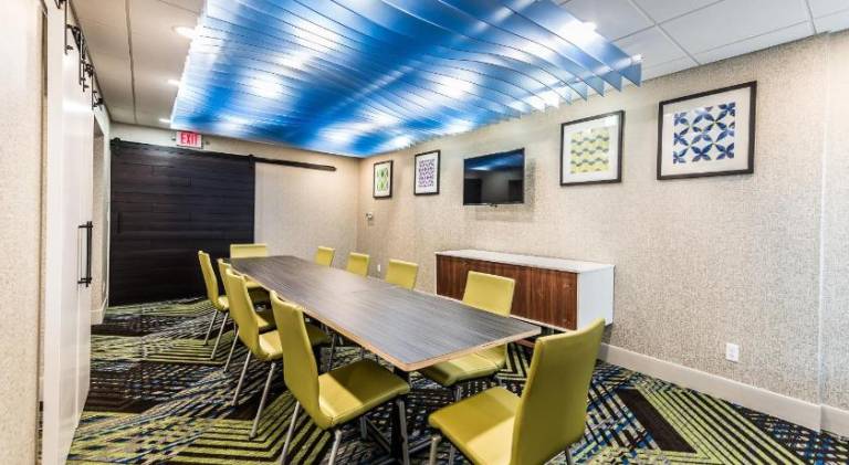 Holiday Inn Express Flint-Campus Area By IHG — photo 5