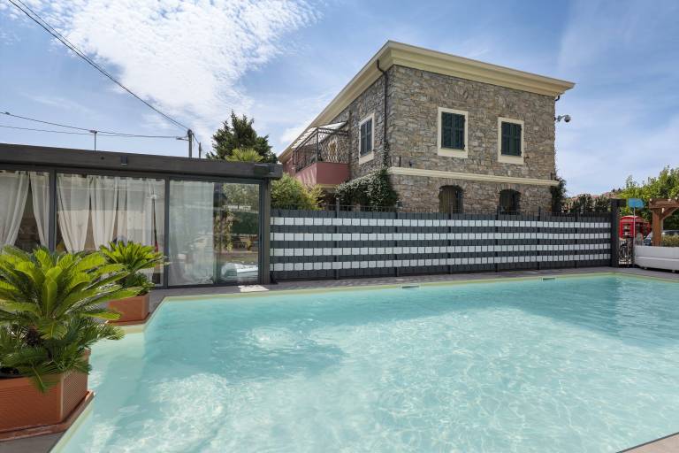 House Imperia