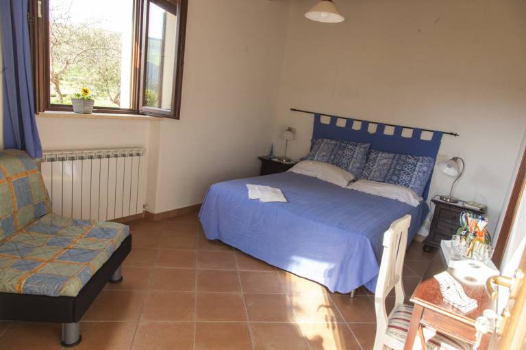 Private room Loro Piceno