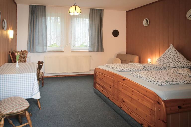 Doppelzimmer Dusche WC Erdgeschoß Parterre