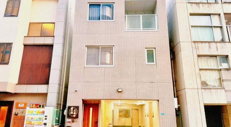 Villa | Close to Dōtonbori | Dogs allowed — photo 4