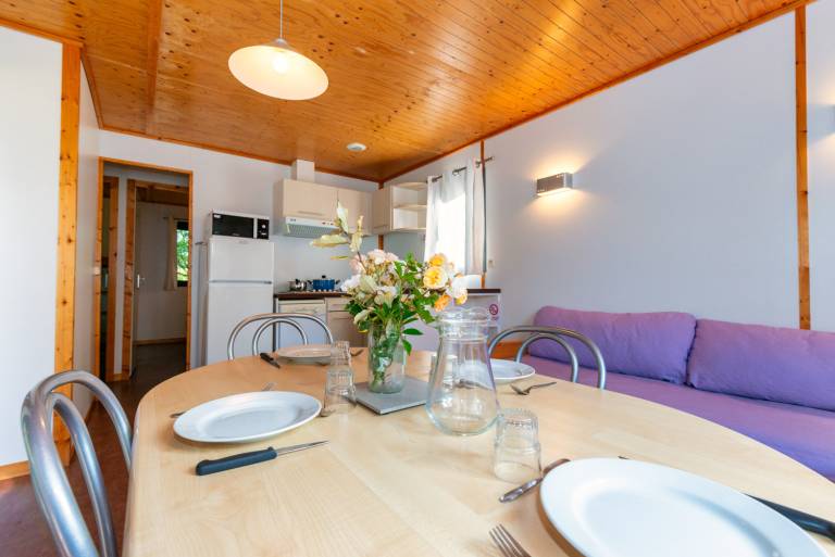 Chalet with garden, barbeque & patio — photo 3