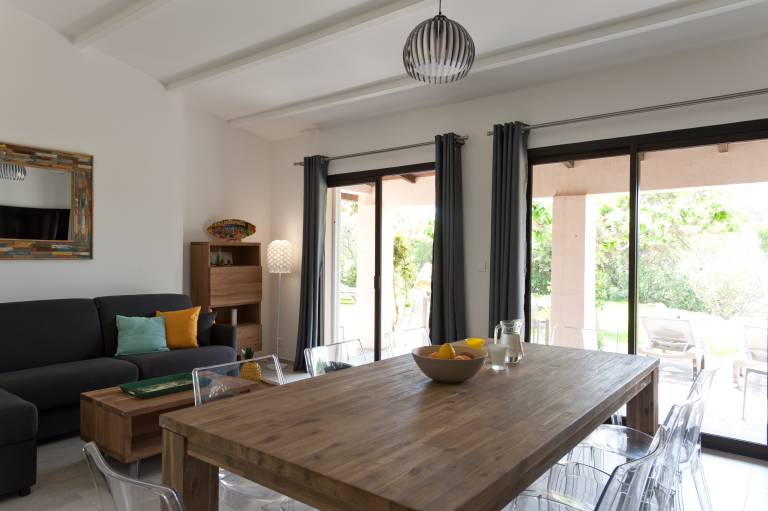 Fully equipped holiday park with pool, barbeque & yard | Garden view | Next to the beach | Pets allowed — photo 4