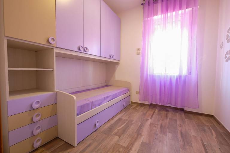 Holiday apartment with 2 rooms for 4 persons — photo 4