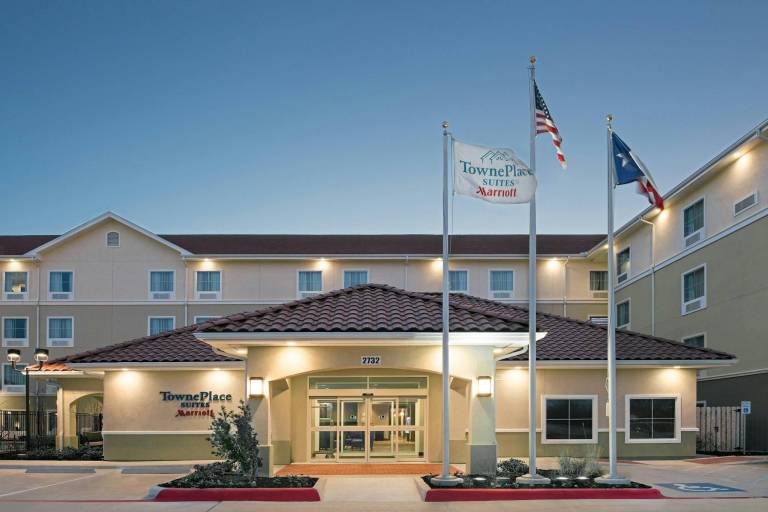 TownePlace Suites by Marriott Seguin — photo 2
