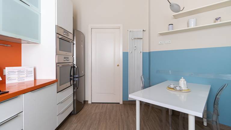 Holiday apartment with 2 rooms for 5 persons — photo 4