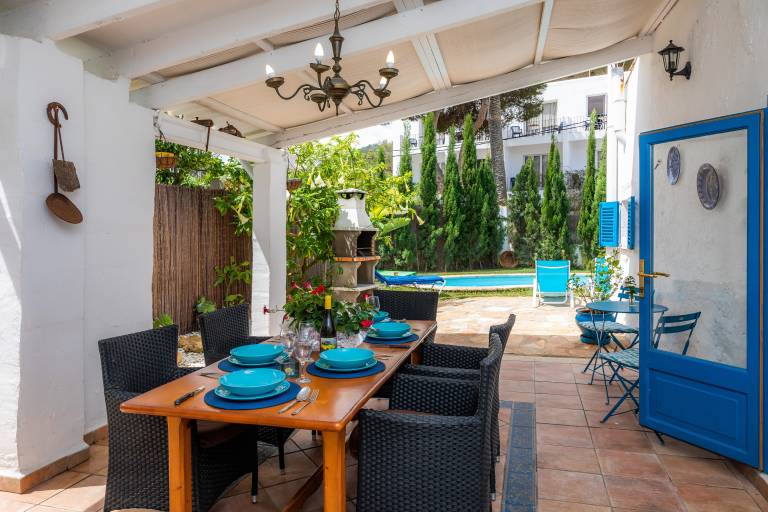 Vacation home with terrace, barbeque & fast internet | Beach view | Good for workation — photo 3