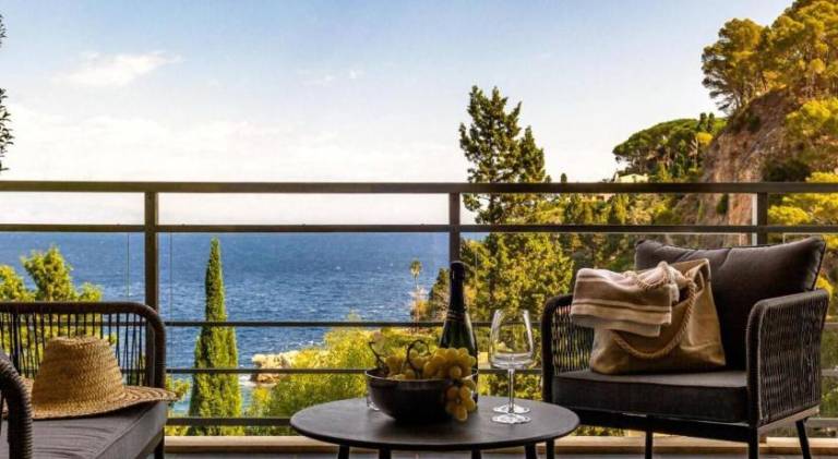 Apartment with terrace in Taormina