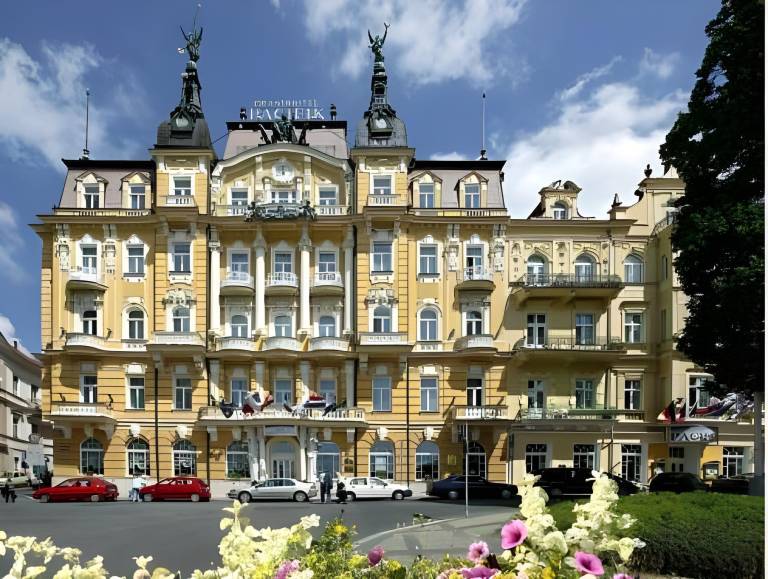 Ensana Hotel Pacifik in Marianske Lazne