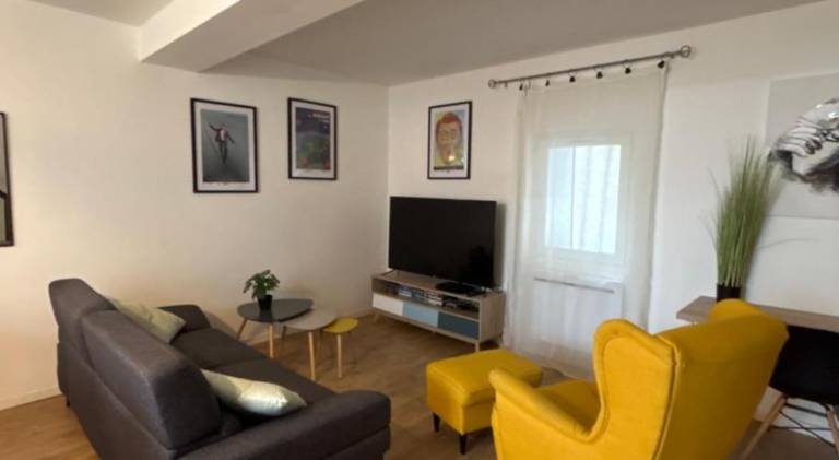 Holiday apartment with 3 rooms for 6 persons — photo 2