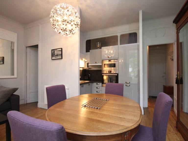 Splendid T1 with balcony and WIFI - Sleeps 4 — photo 4