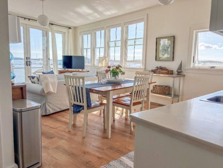 Condo Stonington