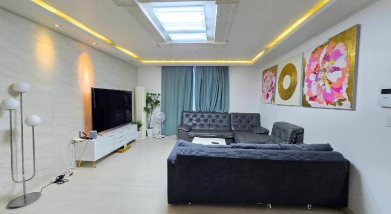 Rare House 4 in Incheon