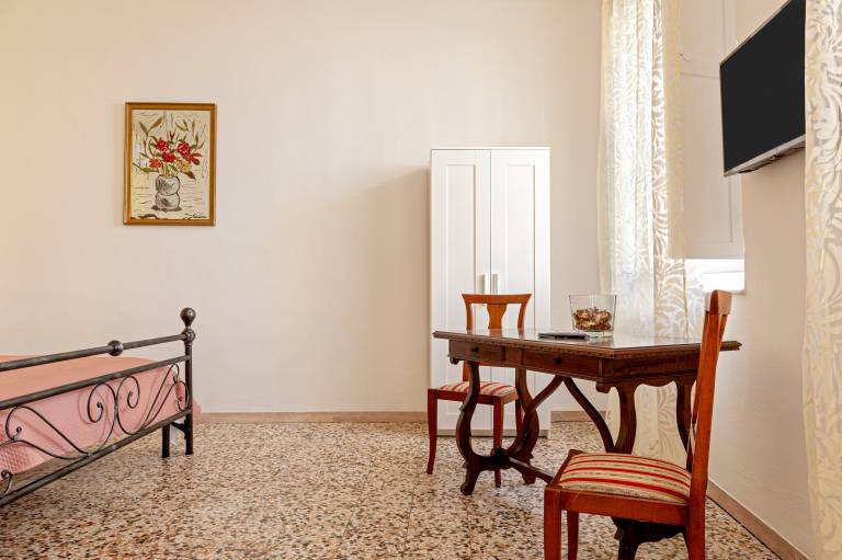Apartment 'Gate Centro' with Private Terrace, Wi-Fi and Air Conditioning — photo 5