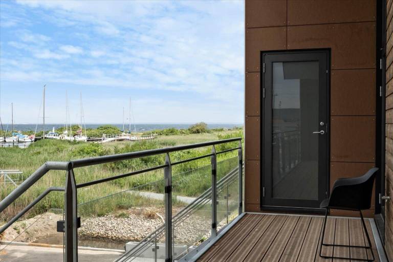 Apartment with barbeque — photo 2