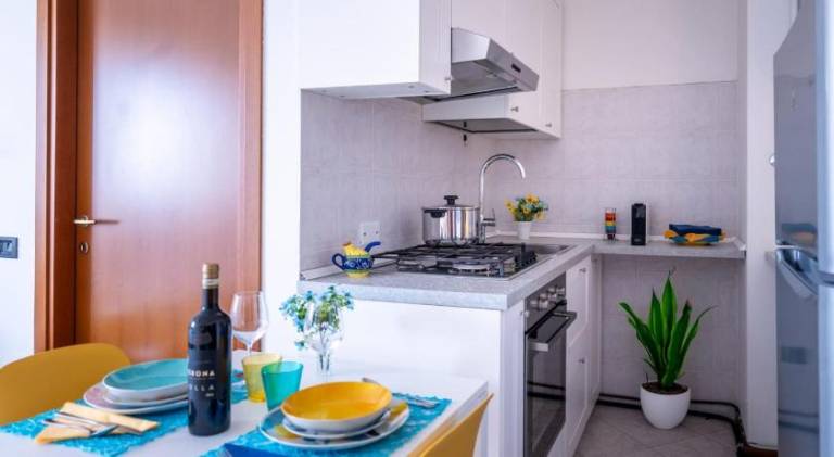 Apartment | Next to Castello Baradello — photo 3