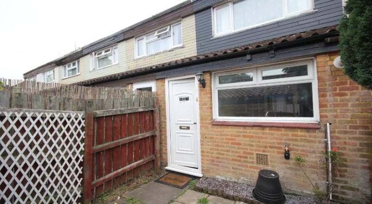 Vacation home with 3 rooms for 8 persons in Hayes