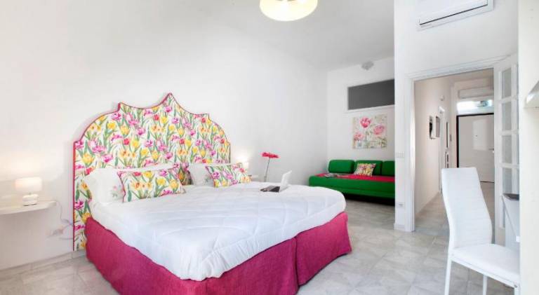 Vacation home with 1 room for 5 persons in Sorrento