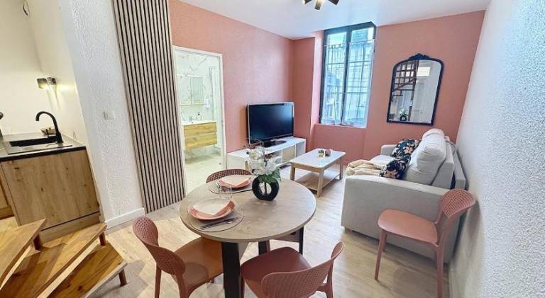 Rental apartment with 1 room for 4 persons — photo 2