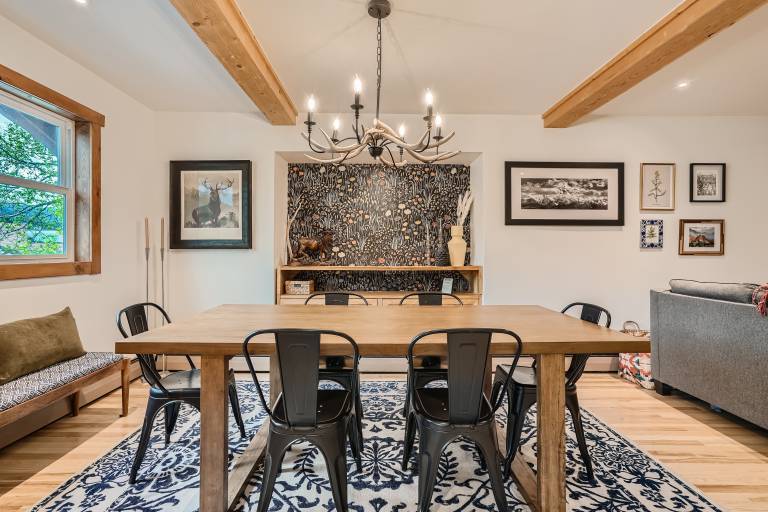 Condo with hot tub, pool & BBQ | Mountain view — photo 3
