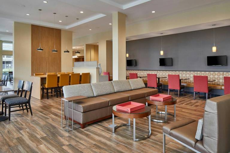 TownePlace Suites by Marriott Columbus North - OSU — photo 2