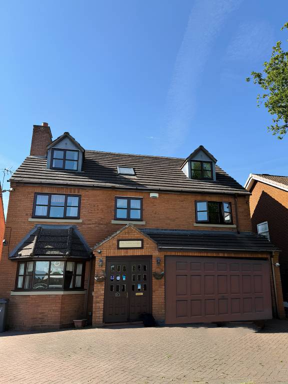 Wonderful house | Dogs allowed in Solihull