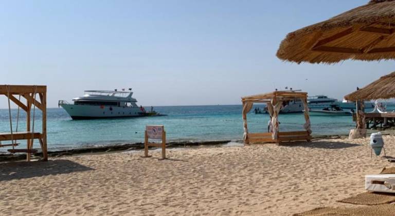 Sea Light Arabia on the beach in Hurghada