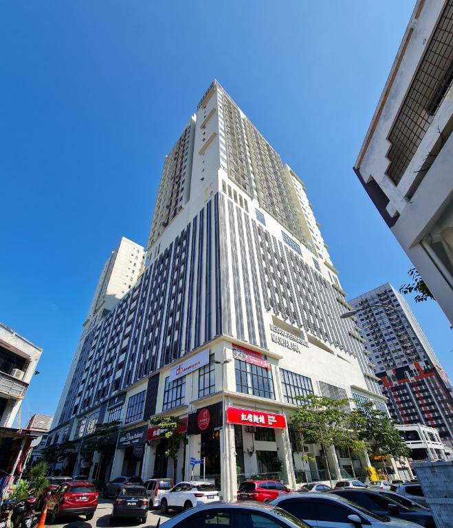 Beautiful holiday apartment with sauna, terrace & barbeque | Dogs allowed in Kuala Lumpur