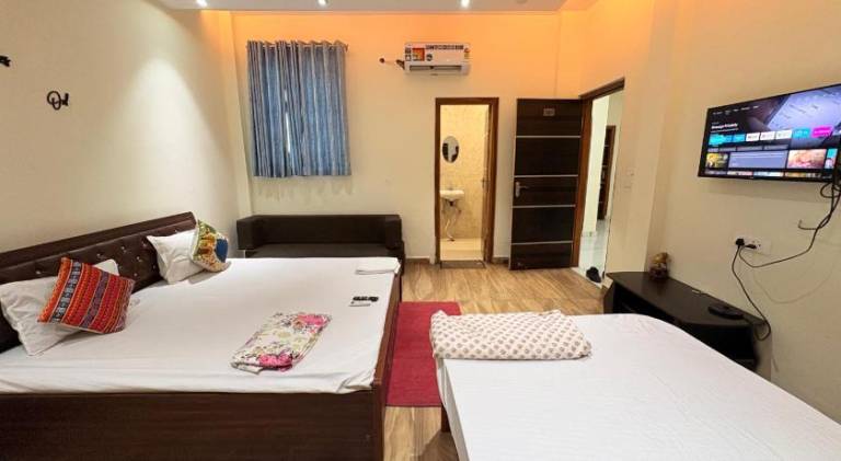 ATULYAM STAYS SUSHANT GOLF CITY LUCKNOW in Lucknow