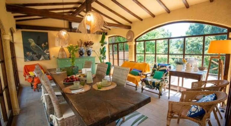 Fully equipped lovely vacation home with barbeque, yard & private pool | Pet-friendly — photo 3