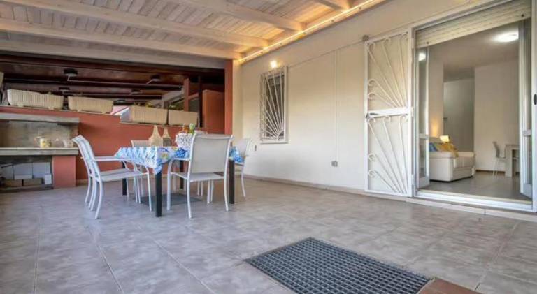 Rental apartment with 2 rooms for 4 persons — photo 3