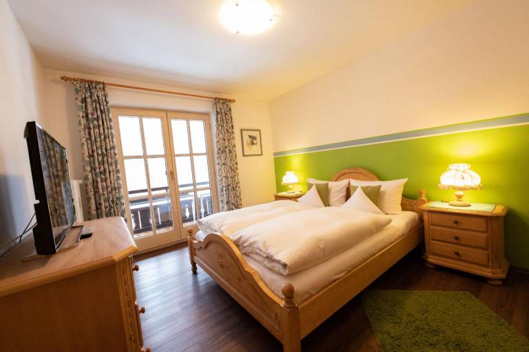 Holiday apartment "Edelrose" in the Zugspitz village Grainau — photo 2