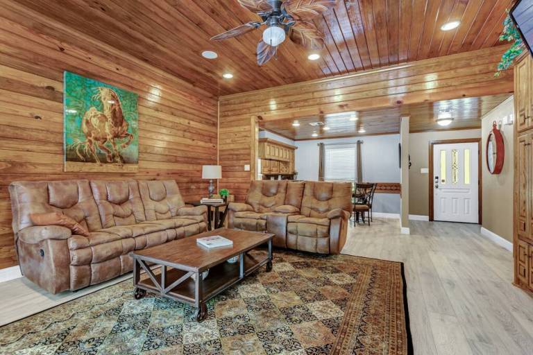 House  Lake Conroe