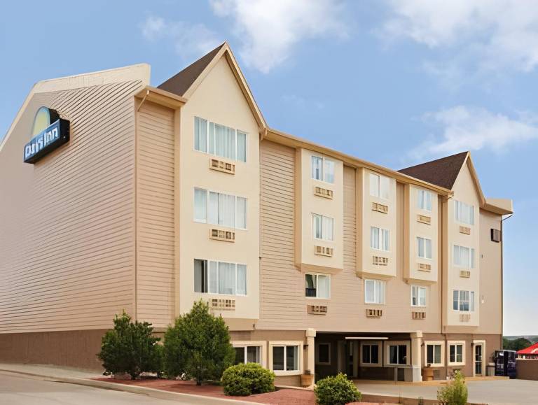 Olympia Inn in Colorado Springs, CO