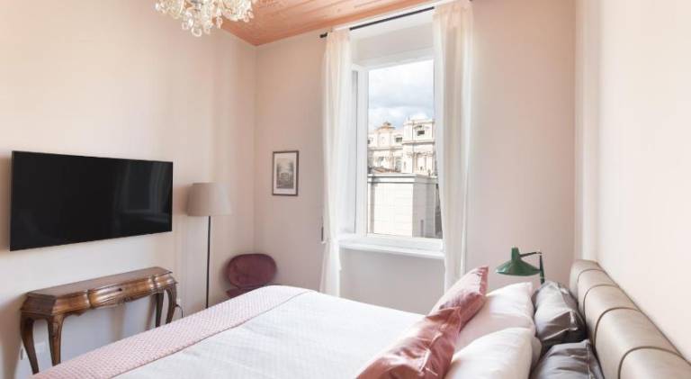 Charming rental apartment | Near St. Peter's Basilica | Pets allowed in Vittoria
