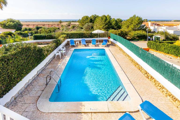 Fully equipped villa with yard, terrace & private pool | Pets are welcome — photo 4