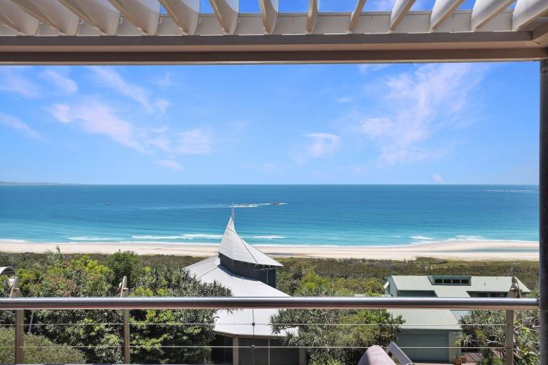 Apartment Point Lookout