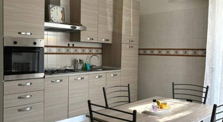 Apartment with 2 rooms for 6 persons — photo 4