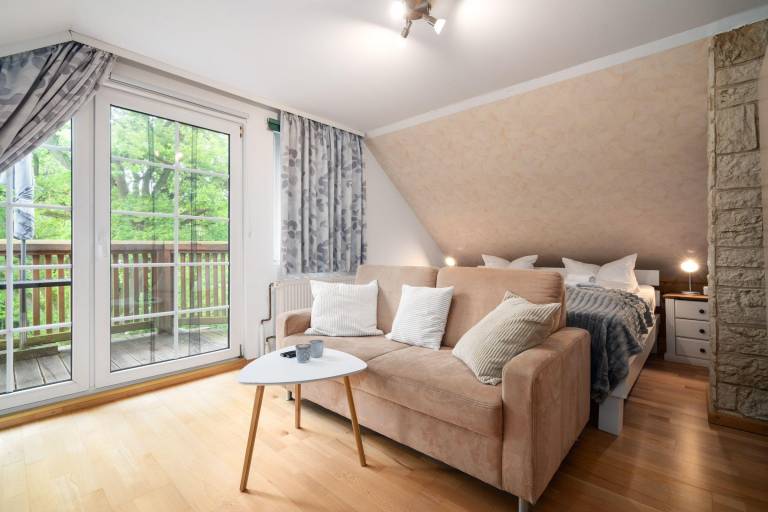Family-oriented beautiful rental apartment with yard, sauna & BBQ | Garden view | Pets allowed — photo 3