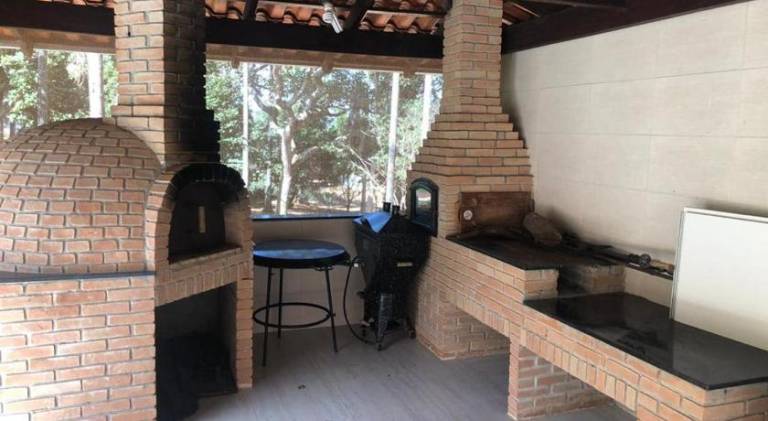 House with jacuzzi & pool — photo 5