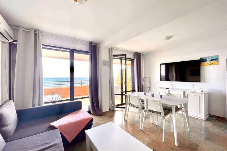 Pleasant holiday apartment with patio & yard | Sea view | Pets are welcome — photo 3
