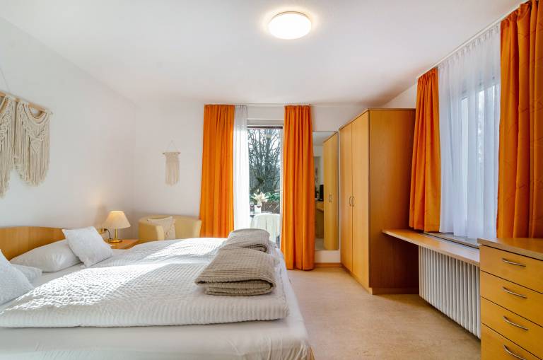 Studio Apartment 'No. 5' with Balcony, Shared Garden and Wi-Fi — photo 3