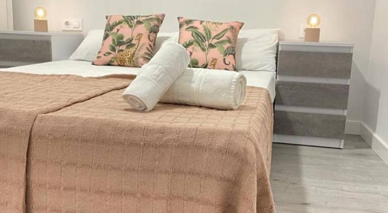 Rental apartment with 3 rooms for 6 persons in Logroño